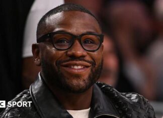 Floyd Mayweather to fight kickboxer Mike Zambidis before Manny Pacquiao rematch Floyd Mayweather